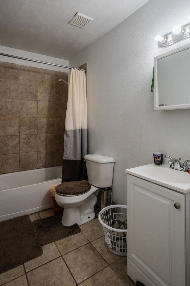 3624 Johnson Ave unit A & B, El Paso, TX 79930 - photo 7