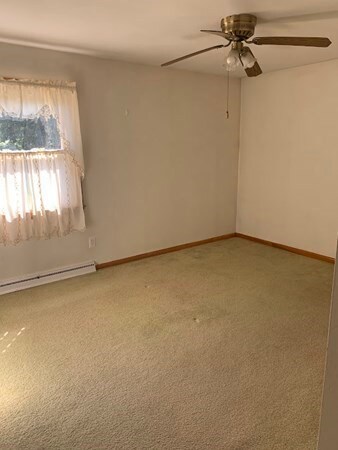 9 Helm St, South Hadley, MA 01075 - photo 5