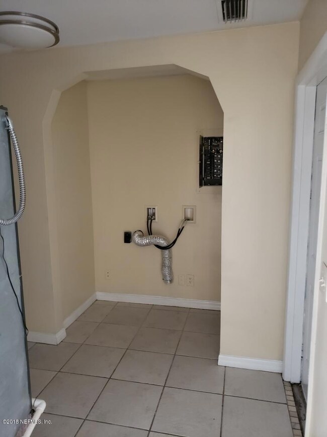 7524 Impala Ln, Jacksonville, FL 32244 - photo 6