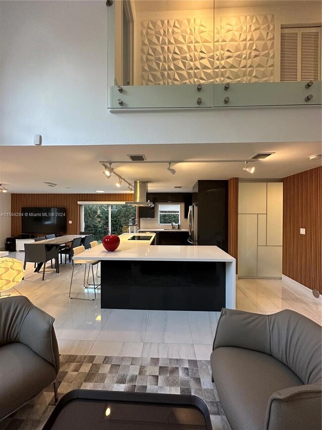 11325 NW 50th Terrace, Doral, FL 33178 - photo 7