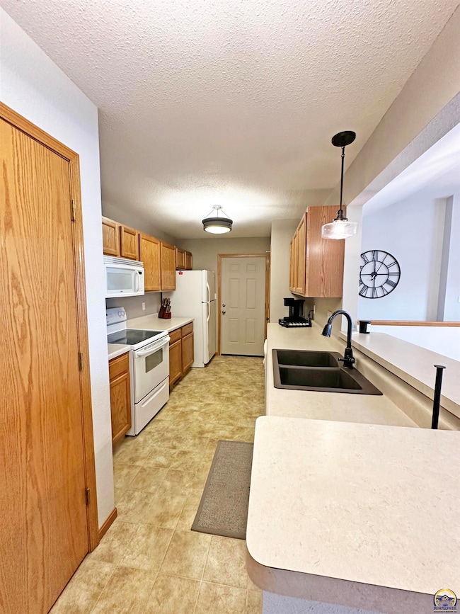 7345 SW 23rd Ct, Topeka, KS 66614 - photo 6