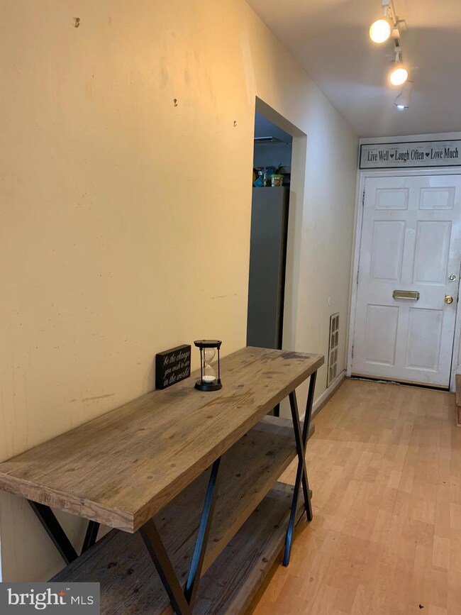 409 N Beauregard St unit 409, Alexandria, VA 22312 - photo 3