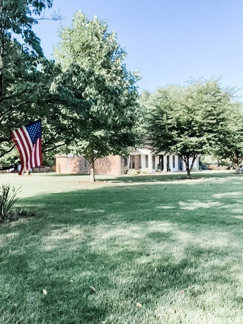 3275 Plantation Dr, Cookeville, TN 38506 - photo 2