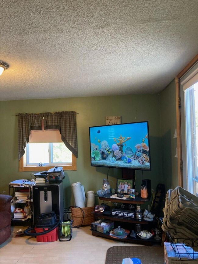 0358 living room tv area