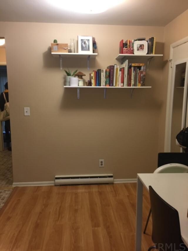 411 E 8th St unit 8, Bloomington, IN 47408 - photo 3