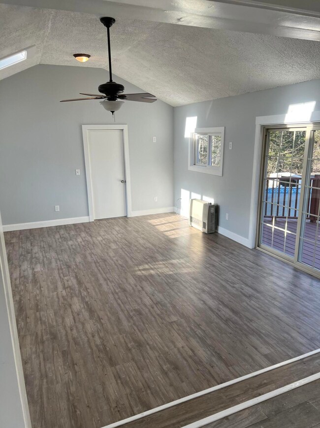 32 Andrea St, Lisbon, ME 04250 - photo 6