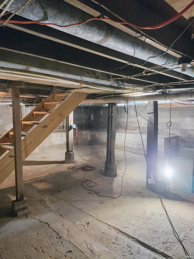 401 N Third St, Pierceton, IN 46562 - photo 5