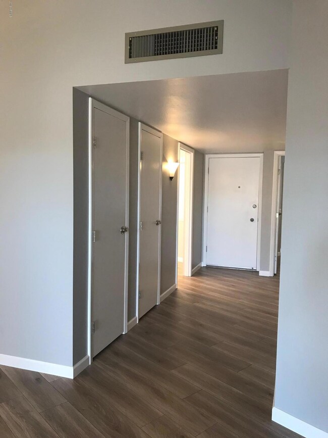 13853 N 109th Ave, Sun City, AZ 85351 - photo 3