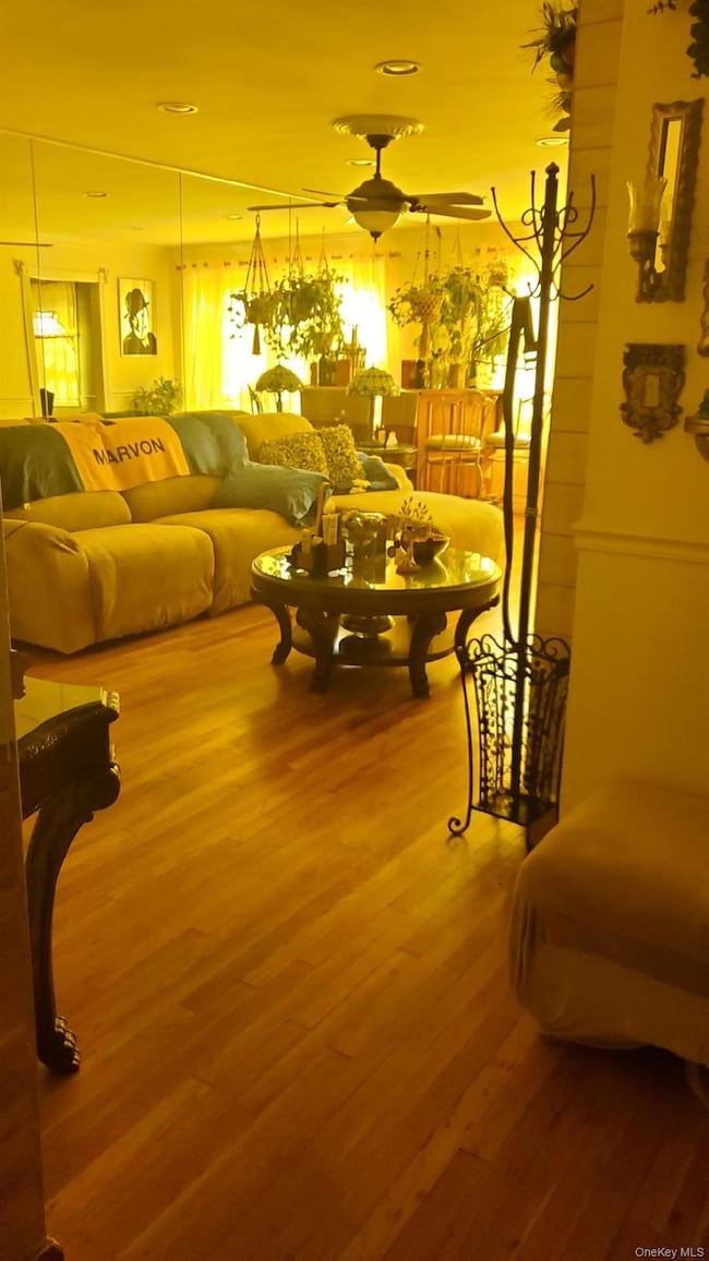 Plymouth House West unit 3N, Howard Beach, NY 11414 - photo 2