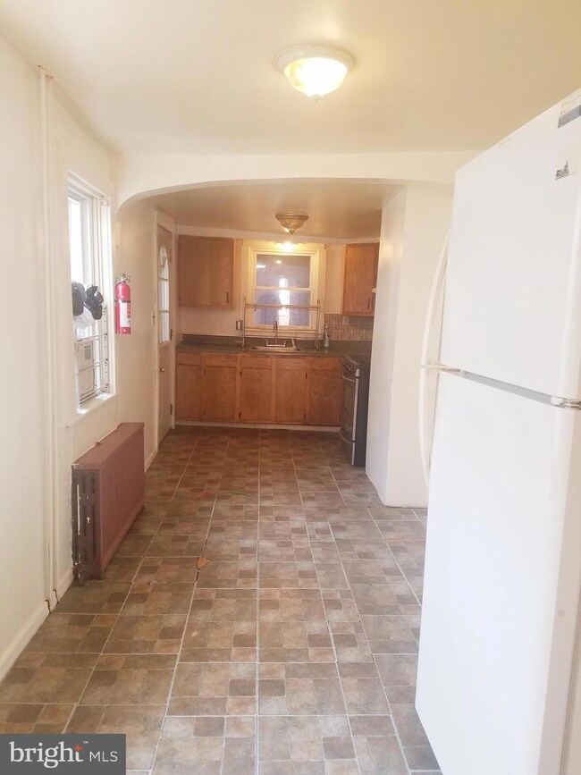 516 Minor St, Reading, PA 19602 - photo 5