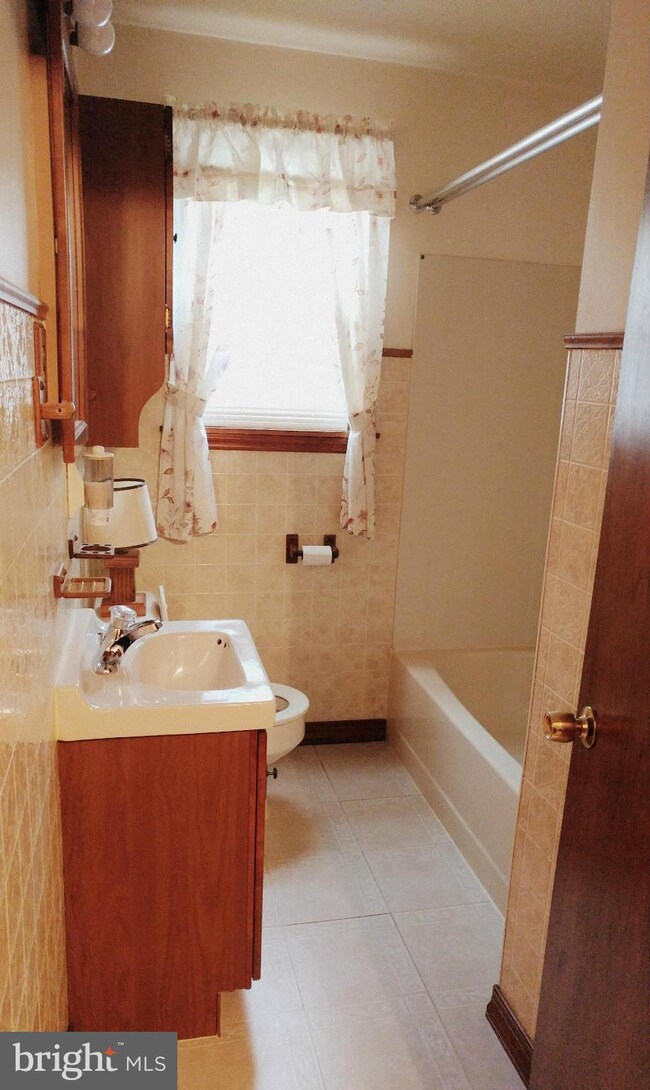 1049 Church St, Brooklyn, MD 21225 - photo 6