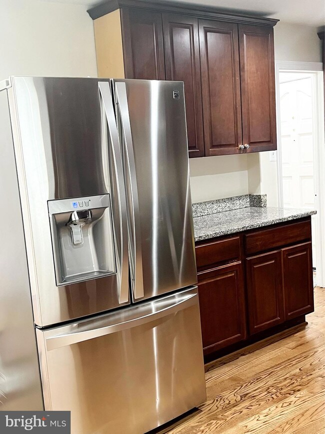 5601 Shawnee Dr, Oxon Hill, MD 20745 - photo 7