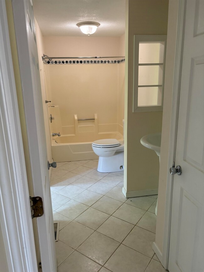 55 Fords Landing Dr, Dover, NH 03820 - photo 7