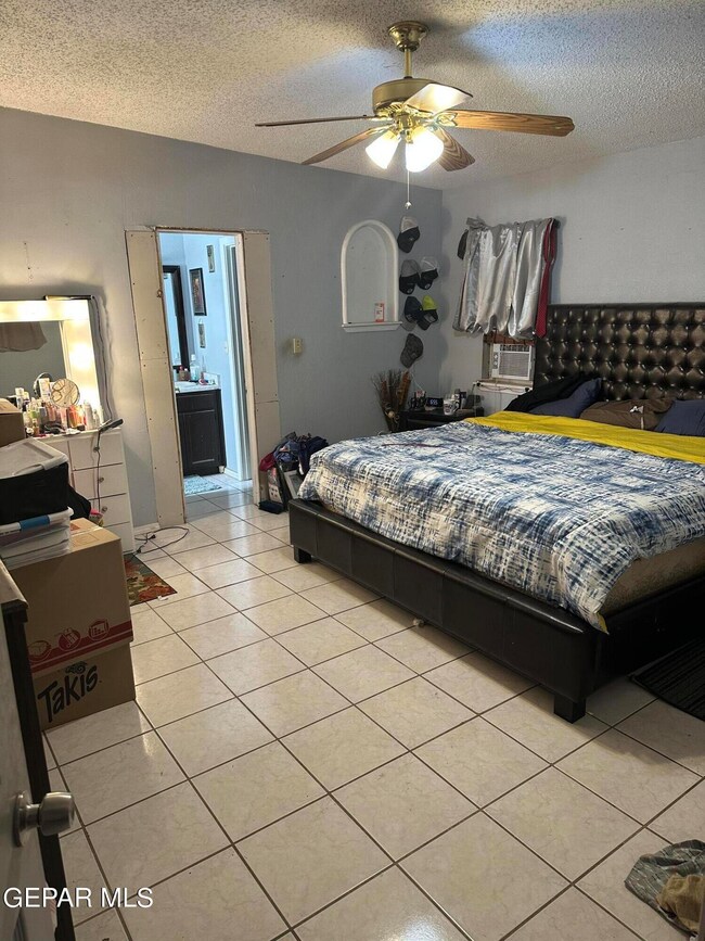 400 Valle Pintoresco Dr, El Paso, TX 79927 - photo 5