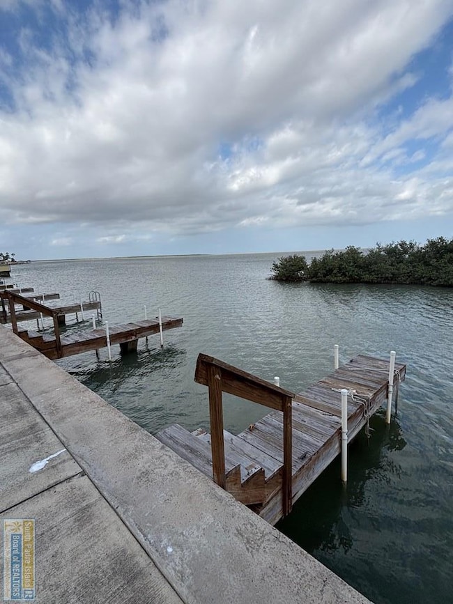 77 Santa Isabel Blvd unit J6, Laguna Vista, TX 78578 - photo 5