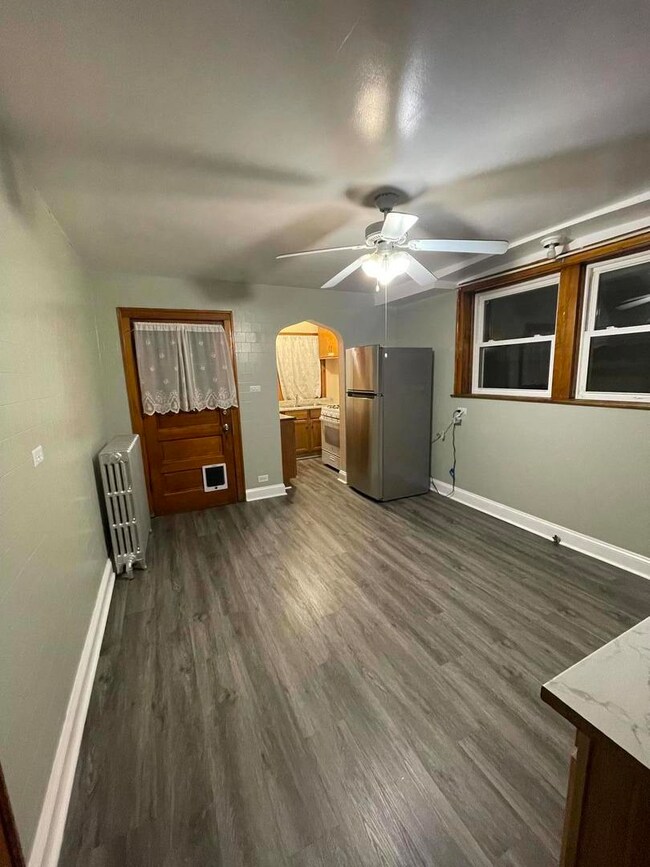 5143 S Rockwell St unit 1, Chicago, IL 60632 - photo 2