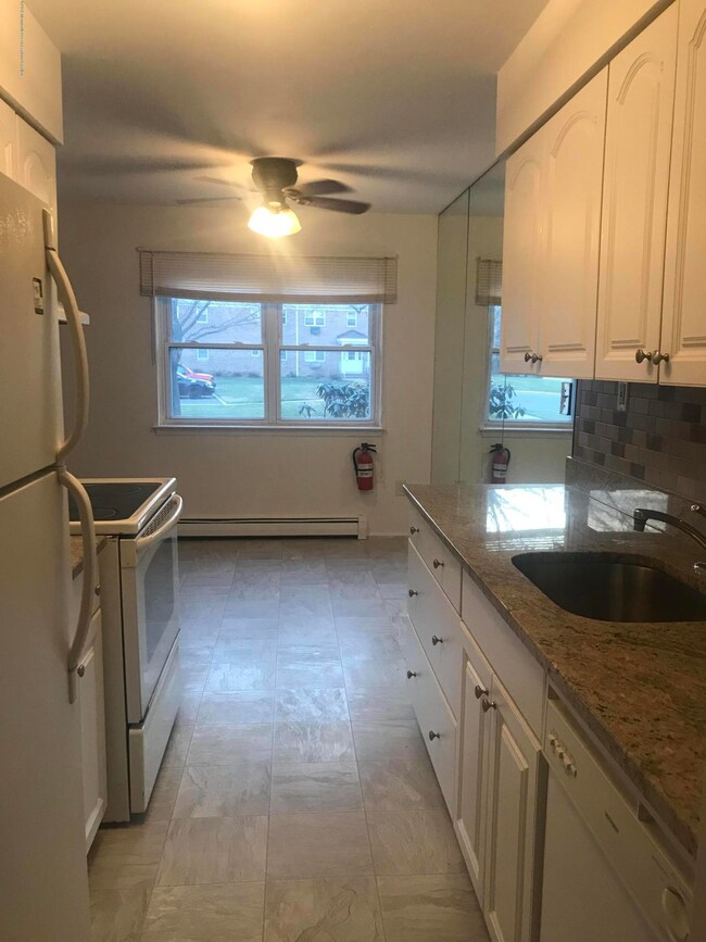 AD86A2EB-0855-495A-B58B-16E00626FACE