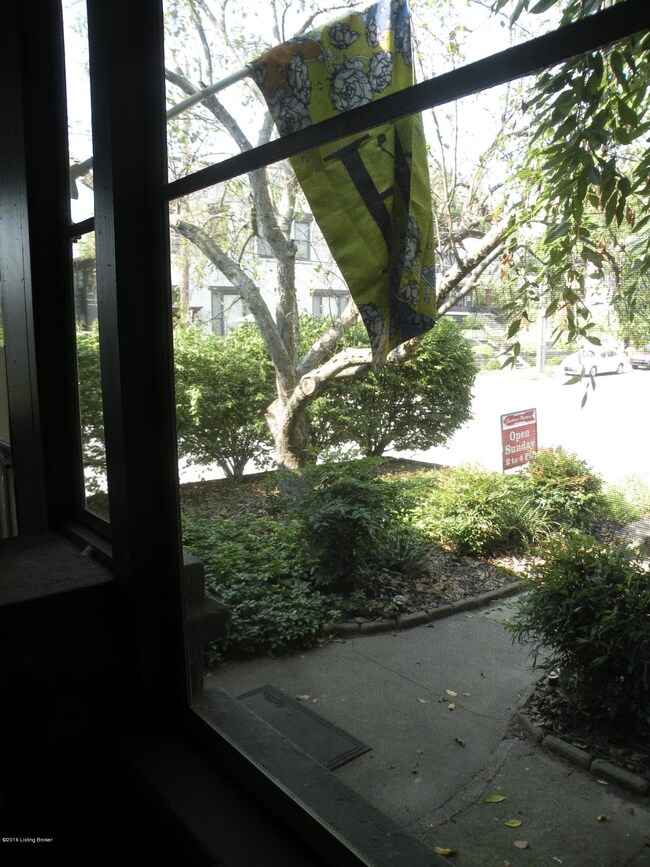1600 Ellwood Ave, Louisville, KY 40204 - photo 7