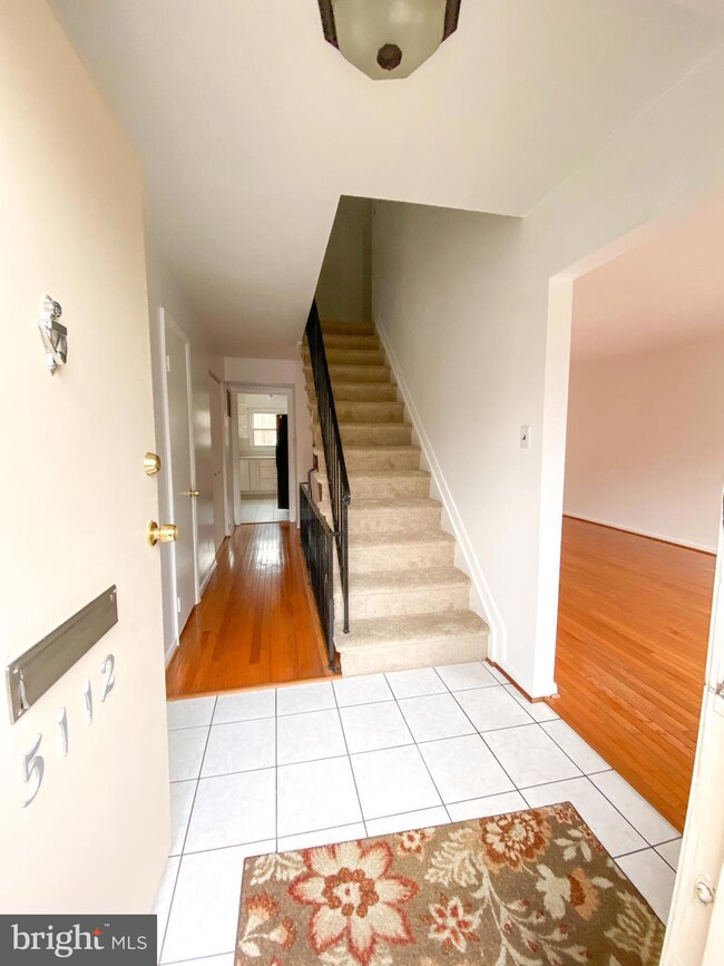 5112 Cliffhaven Dr, Annandale, VA 22003 - photo 3