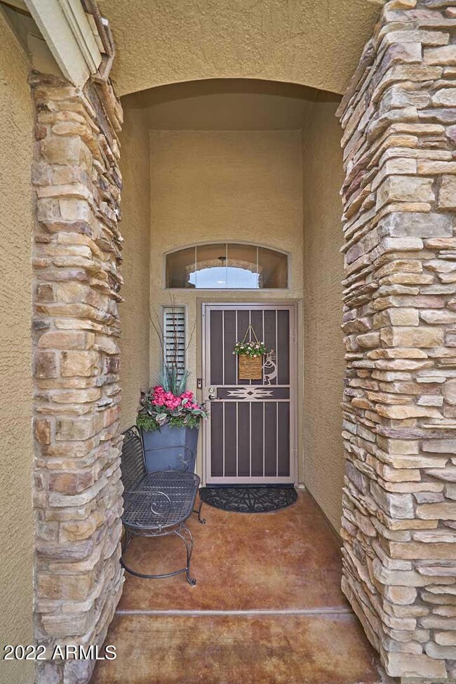 10527 E Medina Ave, Mesa, AZ 85209 - photo 2