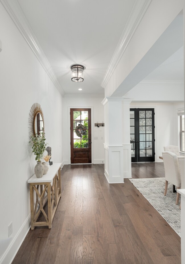 421 Dragonfly Ct, Franklin, TN 37064 - photo 4