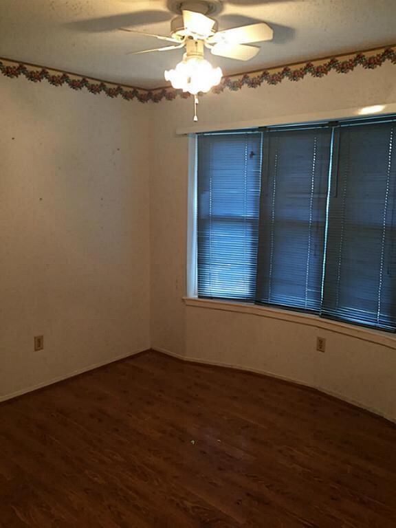 16506 Forest Bend Ave, Friendswood, TX 77546 - photo 7