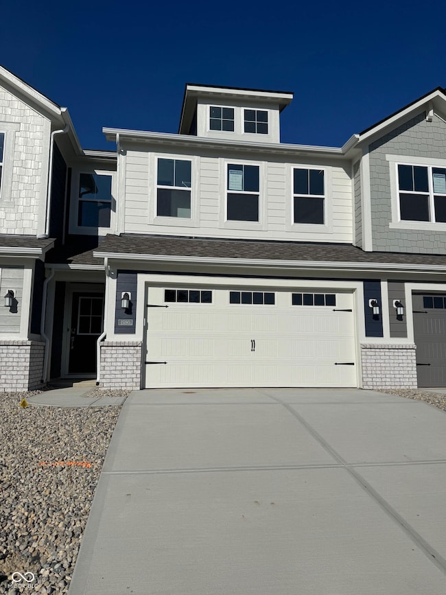 15190 Swallow Falls Way, Fishers, IN 46037 - photo 2