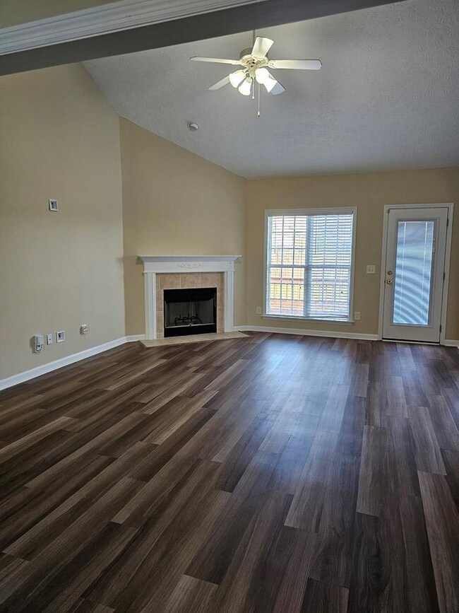 9173 Garrett Lake Dr, Midland, GA 31820 - photo 7