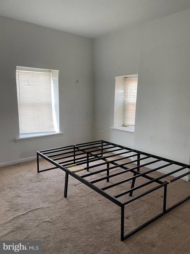 514 W Queen Ln unit 3, Philadelphia, PA 19144 - photo 5