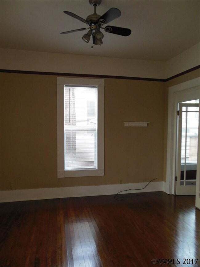 706 NW 2nd St, Corvallis, OR 97330 - photo 5