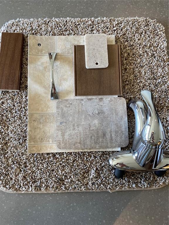 4302 Banar Ave SW, Cedar Rapids, IA 52404 - photo 2