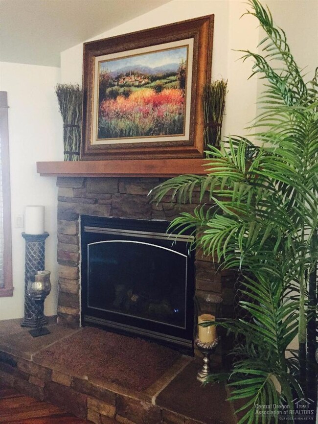 2957 NW Terra Meadow Dr, Bend, OR 97701 - photo 4