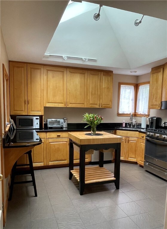 36 Mechanic St, Wakefield, RI 02879 - photo 6