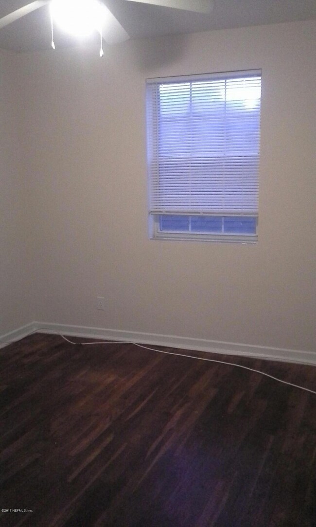 528 Talbot Ave, Jacksonville, FL 32205 - photo 7