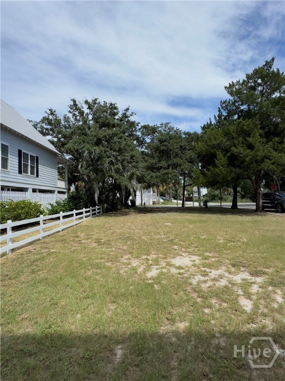 201 Byers St, Tybee Island, GA 31328 - photo 5