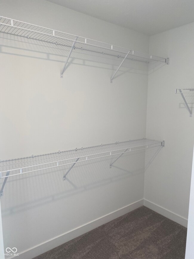 13445 Carlsbad Place, Fishers, IN 46037 - photo 4