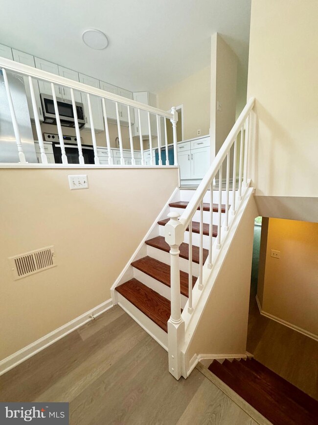 9511 Sea Shadow, Columbia, MD 21046 - photo 3