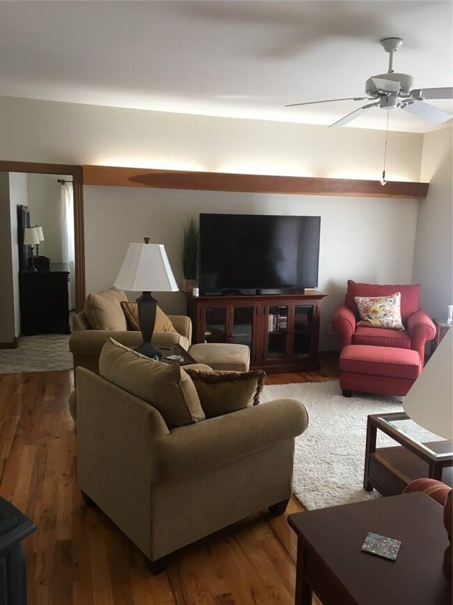 21889 Ridgeview Ln, Rogers, AR 72756 - photo 4