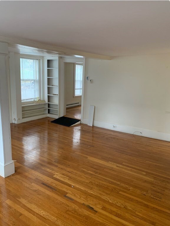 61 Lee St unit 1, Marblehead, MA 01945 - photo 3