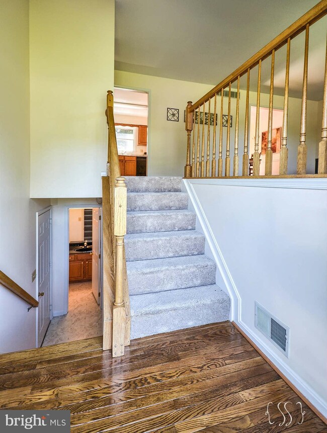 7417 Brangels Rd, Marriottsville, MD 21104 - photo 3