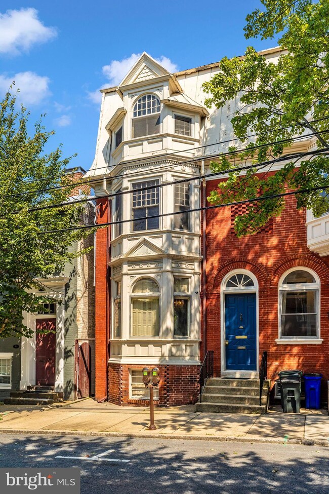 125 W Church St unit B, Frederick, MD 21701 - photo 5