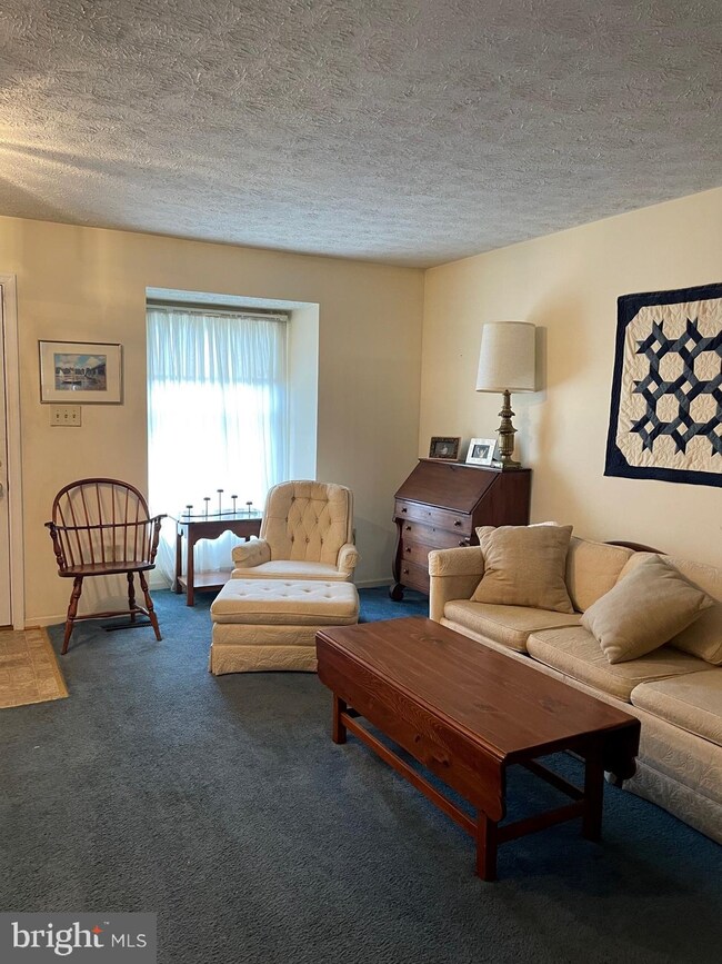 12577 Coral Grove Place, Germantown, MD 20874 - photo 2