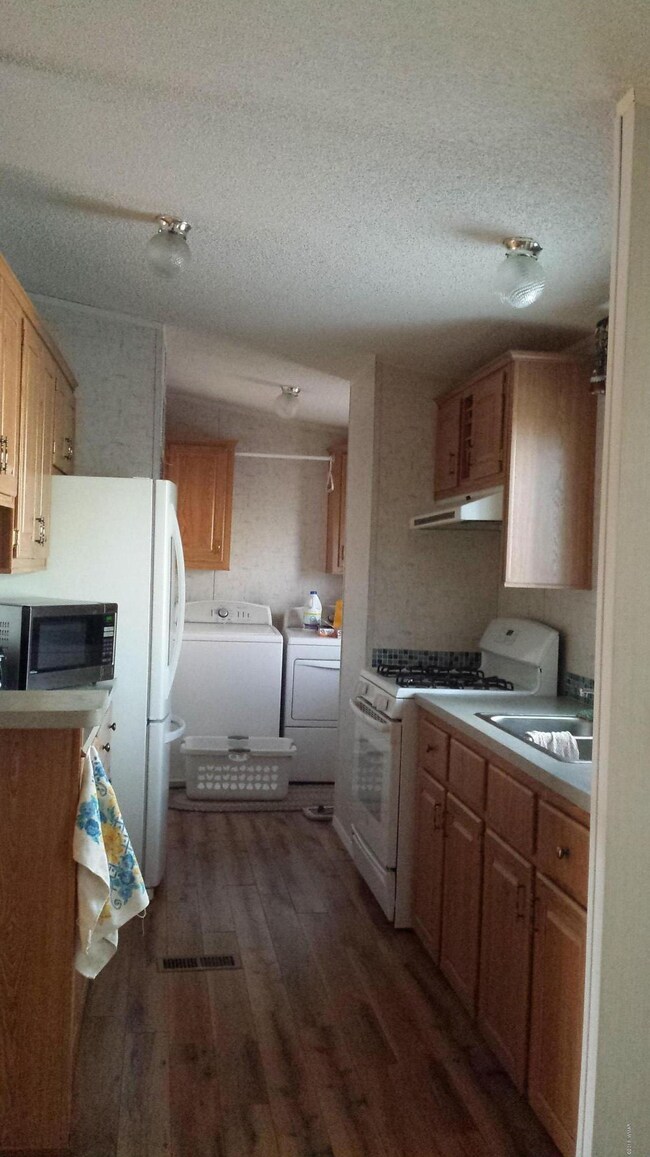 1710 Beaman Cir, Show Low, AZ 85901 - photo 5