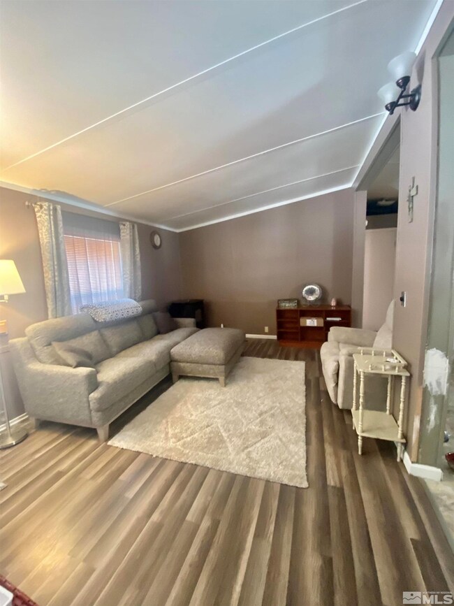 9655 Betty Ln, Winnemucca, NV 89445 - photo 7