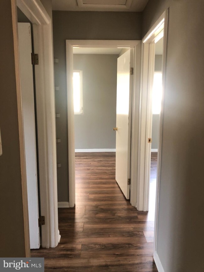 813 Clovis Ave, Capitol Heights, MD 20743 - photo 5