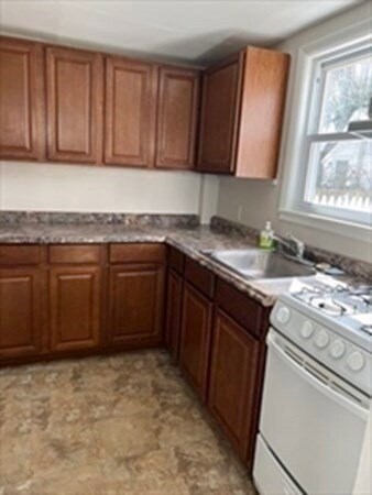 23 Keyes St unit 1, Quincy, MA 02169 - photo 2