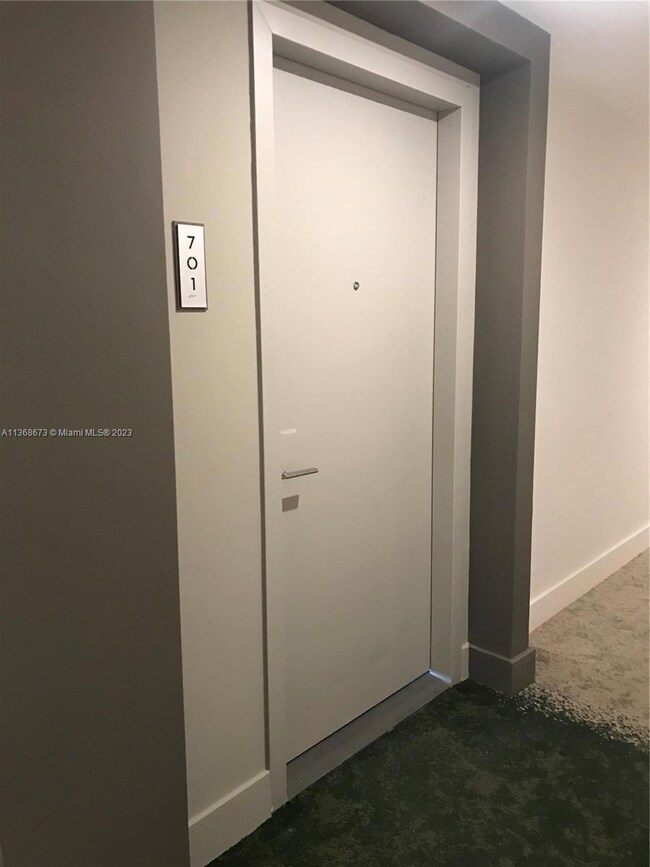 Aria on the Bay unit 701, Miami, FL 33132 - photo 4