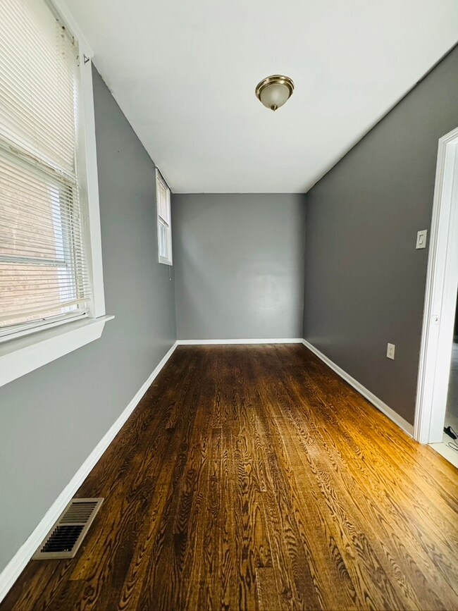 2123 N Mango Ave unit 1, Chicago, IL 60639 - photo 6