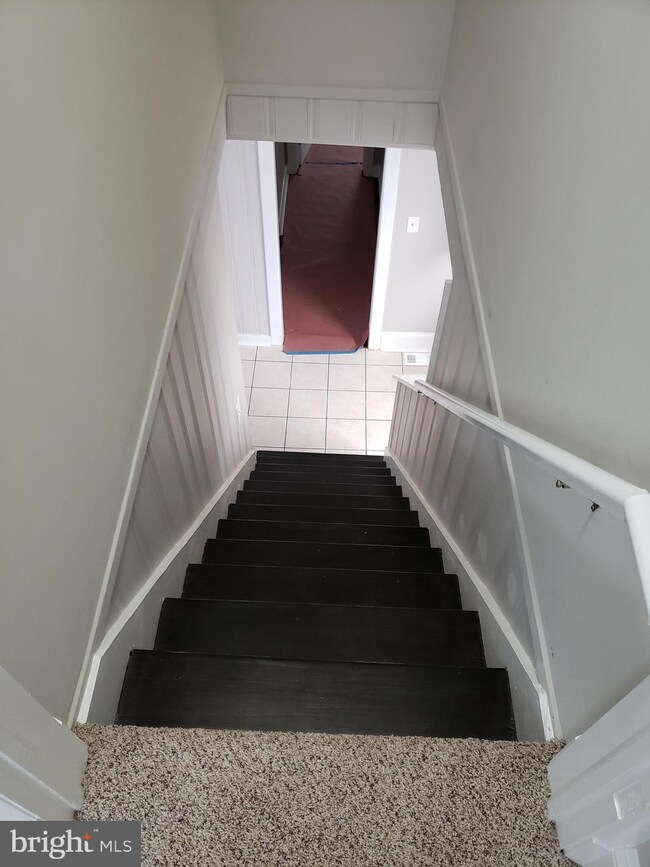 4298 Highview Ave, Baltimore, MD 21229 - photo 3