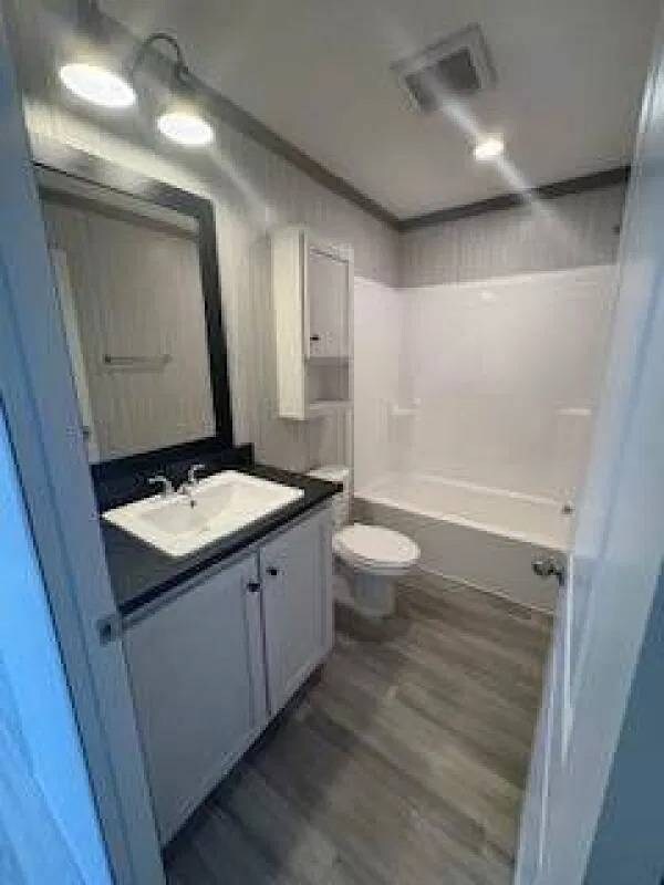 328 W 53rd St unit 11, Anderson, IN 46013 - photo 6